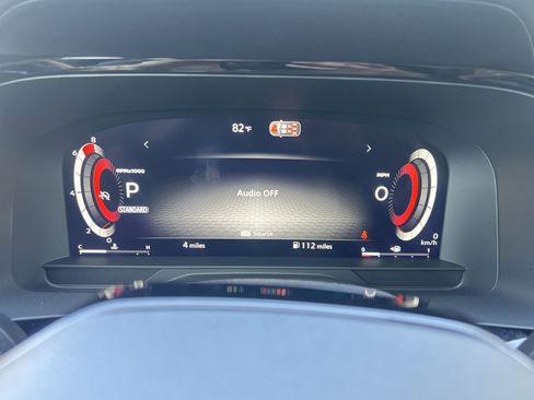 New 2026 Nissan Pathfinder Platinum FWD image 10