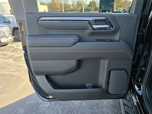 New 2026 GMC Sierra 3500 AT4 w/ AT4 Premium Plus Package image 24