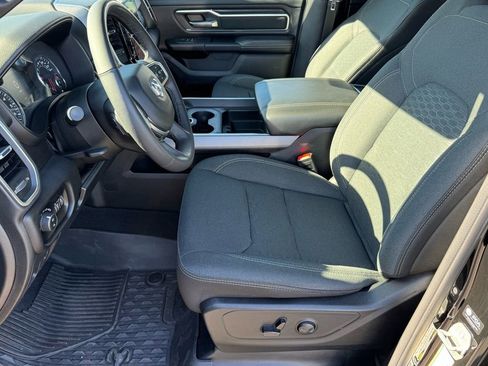 Used 2025 RAM 1500 Big Horn AWD/4WD image 12