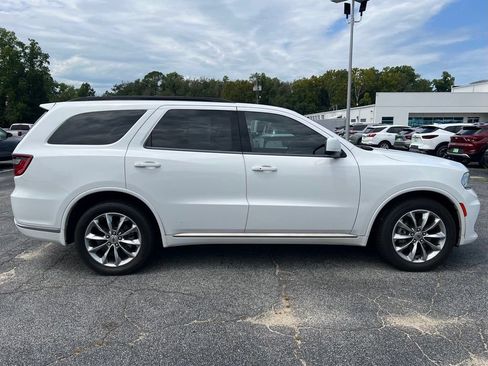 Used 2022 Dodge Durango SXT w/ Trailer Tow Group IV RWD image 2