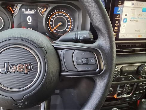 New 2026 Jeep Gladiator Sport image 15