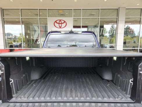 Used 2024 Toyota Tundra Platinum AWD/4WD image 14