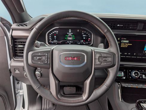 Used 2025 GMC Sierra 1500 AT4 w/ AT4 Preferred Package image 20