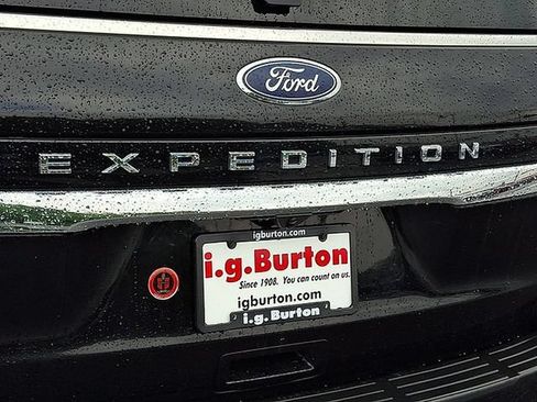 Used 2024 Ford Expedition Limited AWD/4WD image 32