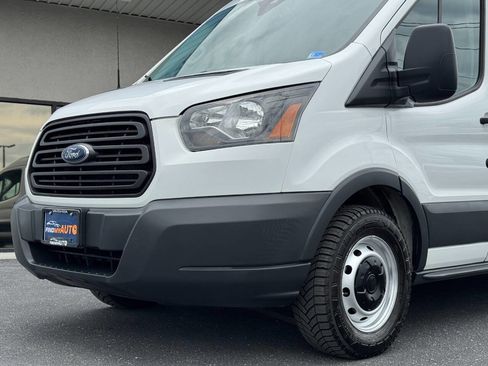 Used 2018 Ford Transit 350 148 Medium Roof RWD image 38