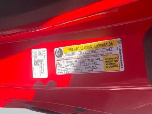 Used 2016 Chevrolet Corvette Z06 w/ 3LZ Preferred Equipment Group RWD image 17