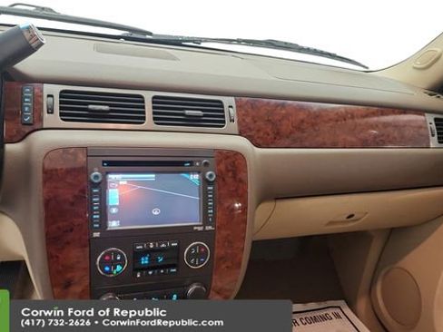 Used 2012 Chevrolet Tahoe LTZ image 21