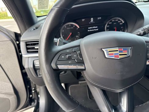 Used 2025 Cadillac CT4 V w/ LPO, ONYX Package image 28