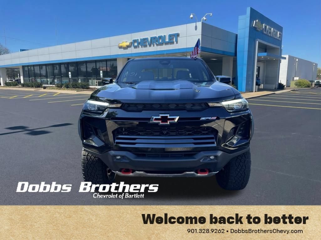 New 2026 Chevrolet Colorado ZR2 w/ Technology Package AWD/4WD image 2