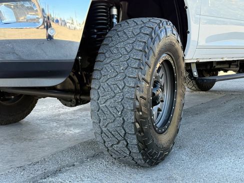 Used 2018 RAM 2500 Big Horn image 27