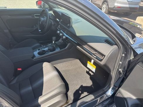 New 2026 Honda Civic Sport image 12