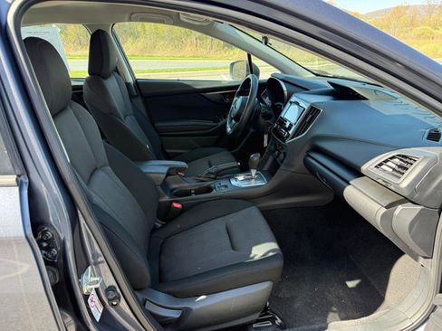 Used 2017 Subaru Impreza 2.0i Premium w/ BSD & Rcta/SRF/Eyesight AWD/4WD image 16