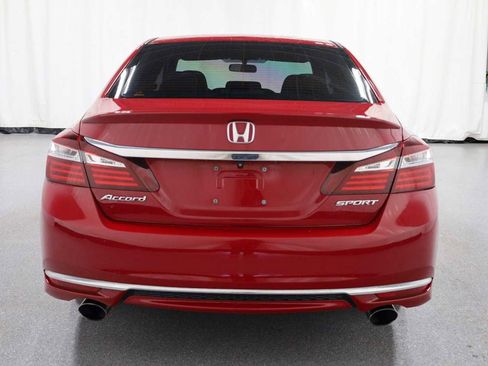 Used 2016 Honda Accord Sport image 7