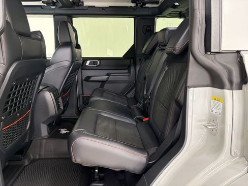 Used 2026 Ford Bronco Raptor AWD/4WD image 24