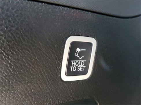 Used 2022 Jeep Wagoneer Series III image 15