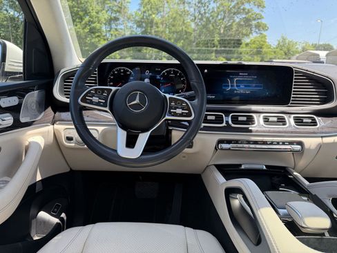 Used 2021 Mercedes-Benz GLE 450 4MATIC image 19