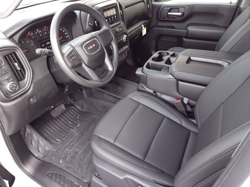 New 2025 GMC Sierra 2500 Pro w/ Convenience Package image 9