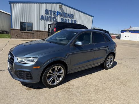Used 2018 Audi Q3 2.0T Premium w/ Convenience Package image 1