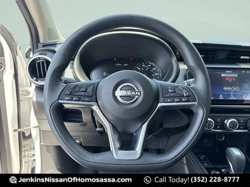 Certified 2024 Nissan Kicks SV FWD image 41