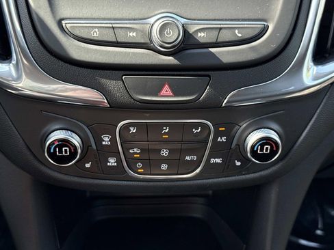 Used 2020 Chevrolet Equinox LT AWD/4WD image 5