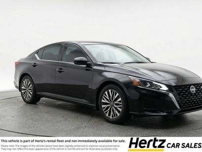 Used 2025 Nissan Altima 2.5 SV