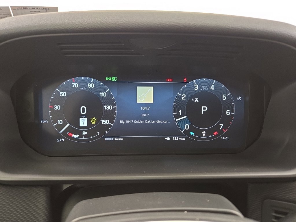 New 2026 Land Rover Discovery Limited Edition AWD/4WD image 11