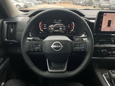New 2026 Nissan Pathfinder SL FWD image 33
