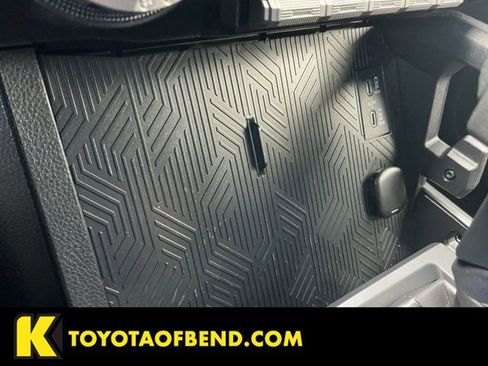 Certified 2025 Toyota Tacoma SR5 image 25