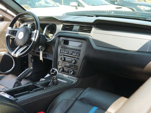 Used 2014 Ford Mustang GT RWD image 14