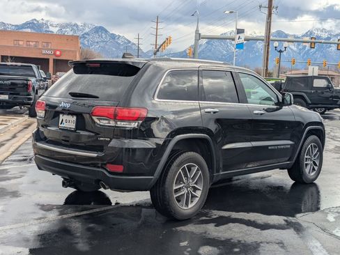 Used 2021 Jeep Grand Cherokee Limited image 4