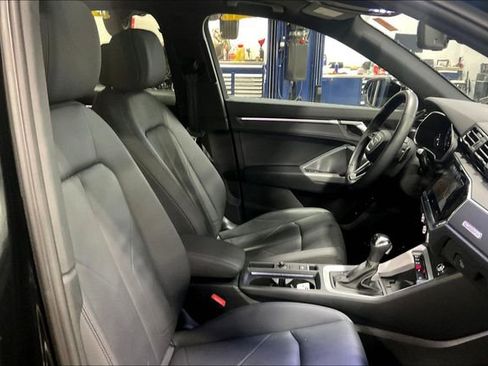 Certified 2024 Audi Q3 2.0T Premium Plus w/ Premium Plus Package image 7