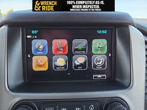 Used 2017 GMC Yukon XL SLT AWD/4WD image 17