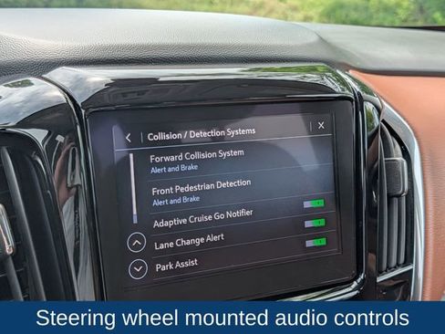 Used 2021 Chevrolet Traverse High Country FWD image 23