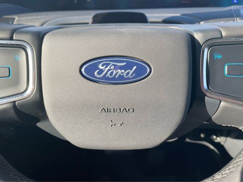 New 2025 Ford Expedition Max Platinum w/ Driver's Package image 20