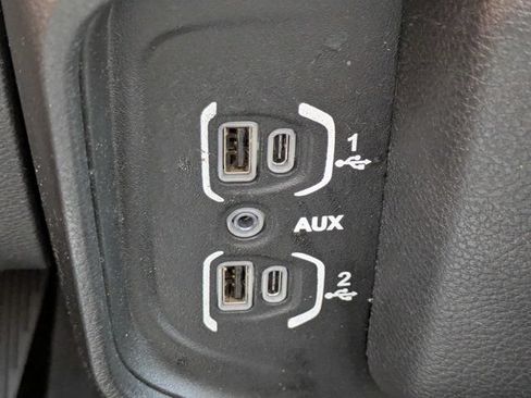 Used 2022 RAM 2500 Laramie AWD/4WD image 22