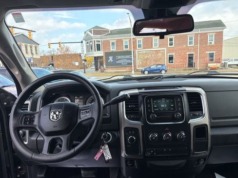 Used 2014 RAM 2500 SLT image 15