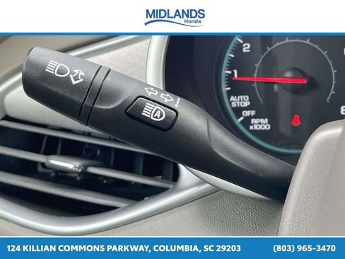 Used 2025 Chevrolet Malibu LT FWD image 23