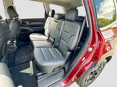 Certified 2023 Kia Telluride EX FWD image 25