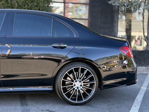 Used 2019 Mercedes-Benz E 53 AMG 4MATIC Sedan image 11