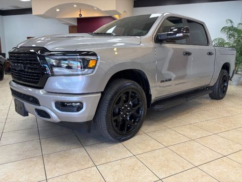 Used 2024 RAM 1500 Laramie AWD/4WD image 8