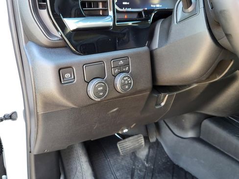 Used 2026 Chevrolet Silverado 1500 RST w/ RST Select Package image 18