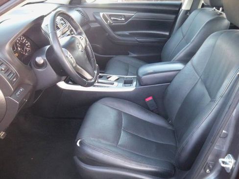 Used 2014 Nissan Altima 2.5 SL w/ Moonroof Package image 7