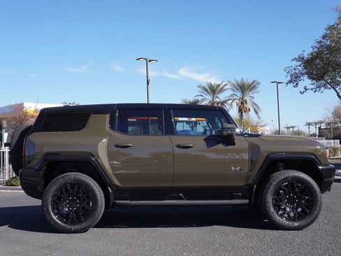 New 2025 GMC Hummer EV 2X image 2