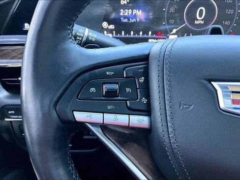 Used 2023 Cadillac Escalade ESV Sport Platinum w/ LPO, ONYX Package AWD/4WD image 17