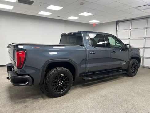 Used 2021 GMC Sierra 1500 Elevation image 11