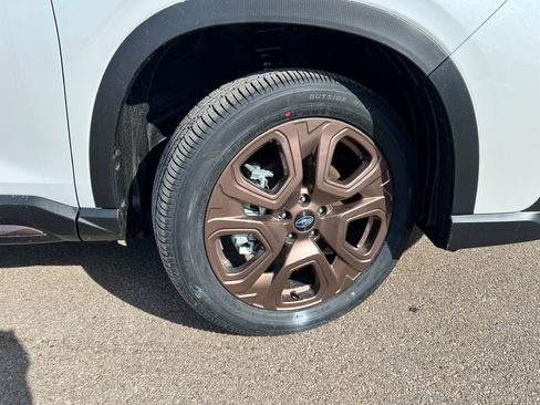 New 2026 Subaru Ascent Limited Bronze image 10