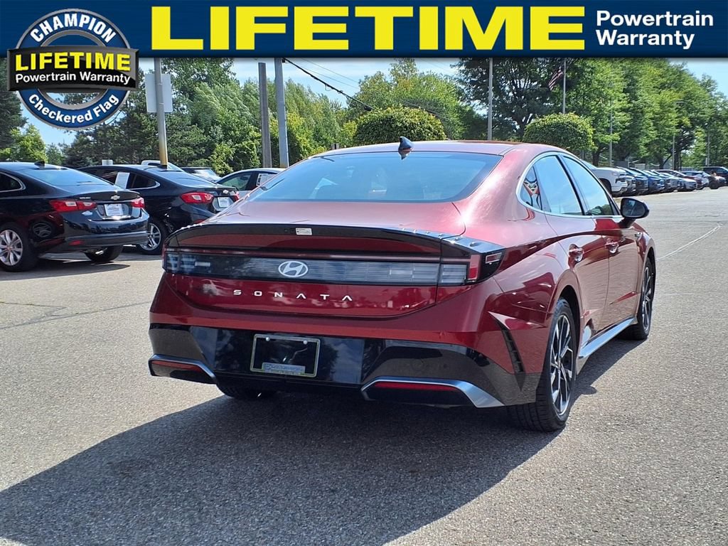 Used 2025 Hyundai Sonata SEL FWD image 6
