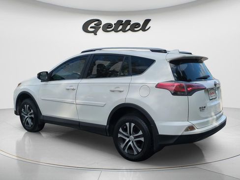 Used 2017 Toyota RAV4 LE image 14