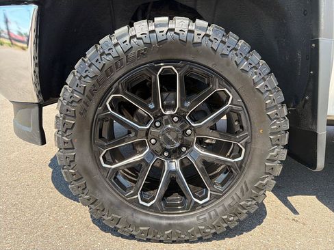 Used 2015 GMC Sierra 1500 SLT w/ SLT Crew Cab Value Package AWD/4WD image 22