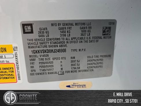 Used 2017 GMC Acadia Limited SLT image 29